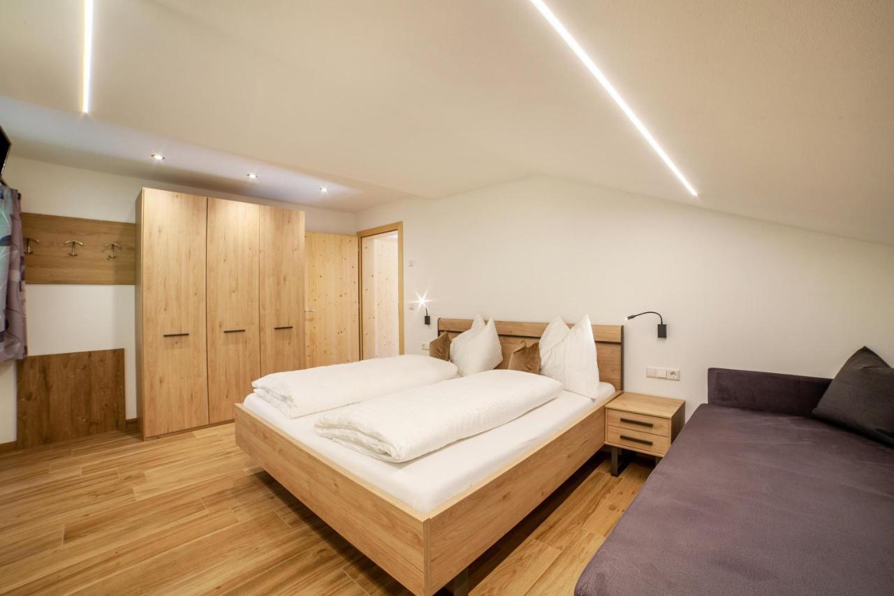 Innergasserhof Ferienwohnung Edelweiss San Martino di Castrozza Eksteriør billede